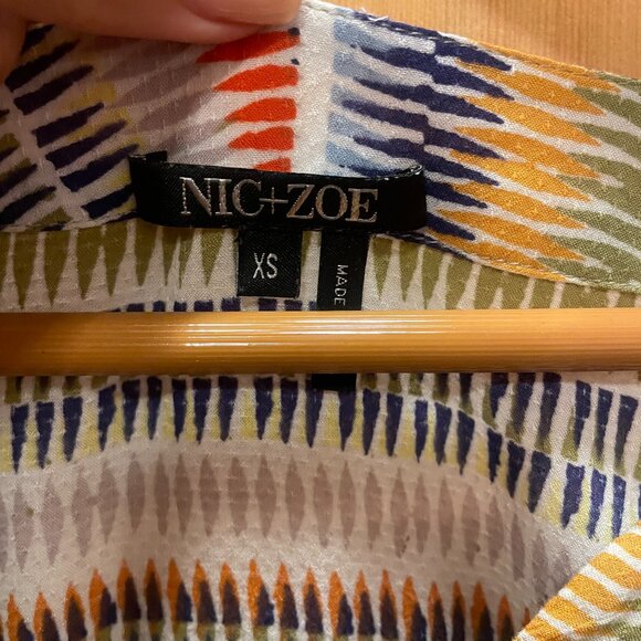 Nic + Zoe Hand Painted Chevron Pattern Soft Rayon Tunic Top - Picture 5 of 9
